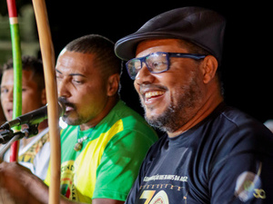 Imagem de roda de capoeira